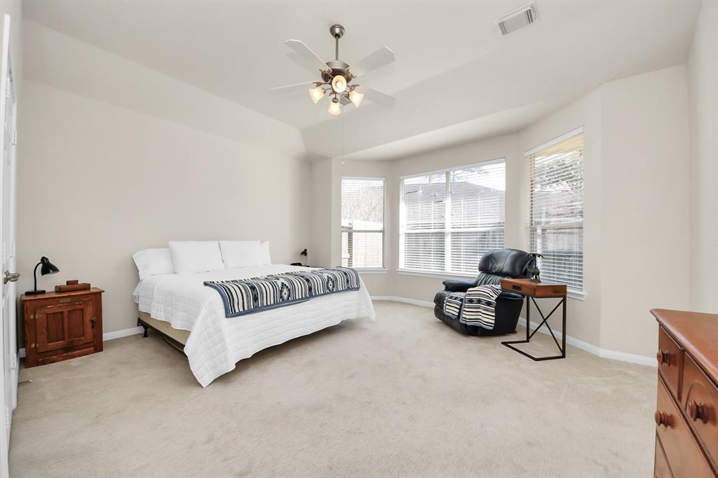 1316 Varese Drive, Pearland, Texas image 26