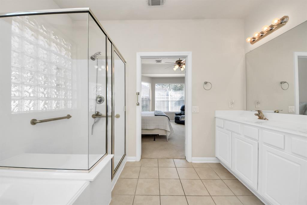 1316 Varese Drive, Pearland, Texas image 29