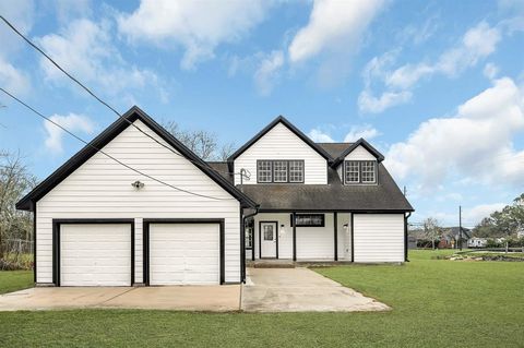 13527 4th Street Santa Fe TX 77510