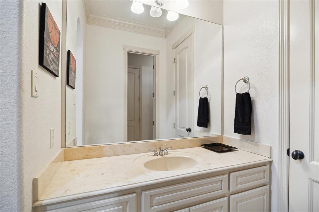 7843 Lakebrook Drive, Missouri City, Texas image 26