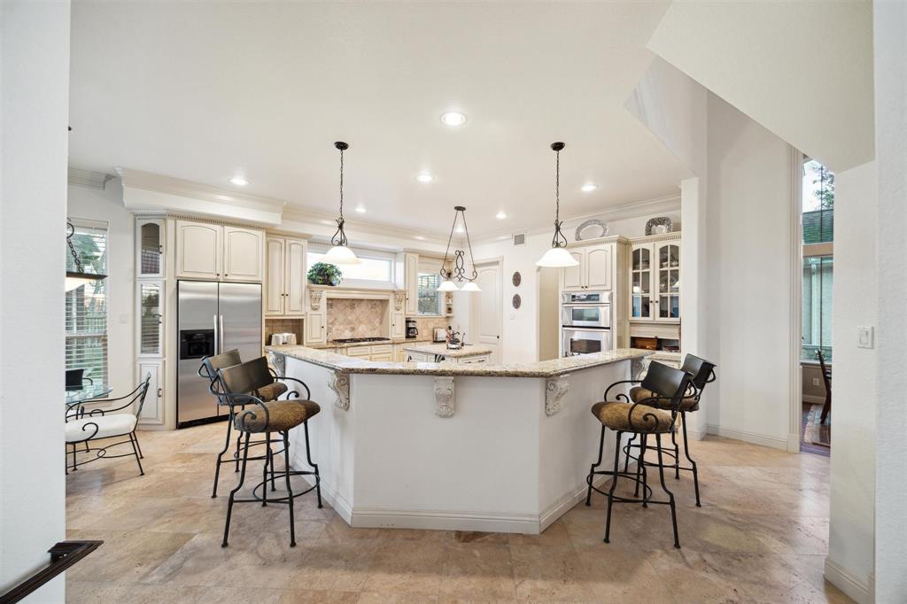 7843 Lakebrook Drive, Missouri City, Texas image 12