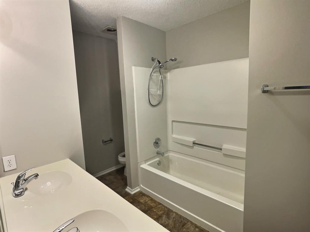 7901 Old Hickory Drive, North Richland Hills, Texas image 12
