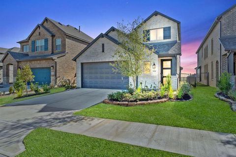 Photo of 19547 Shady Hike Lane, Cypress, TX 77433 (MLS # 38554143)