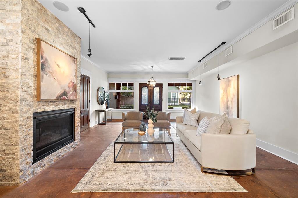 501 E 27th Street, Houston, Texas image 9