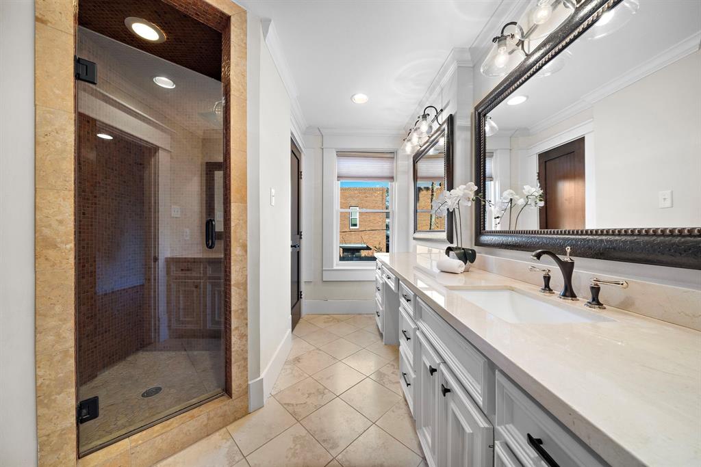 501 E 27th Street, Houston, Texas image 35