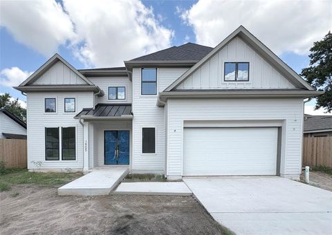 1905 Norcrest Drive Houston TX 77055