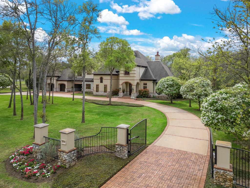 11718 Sendera Lane