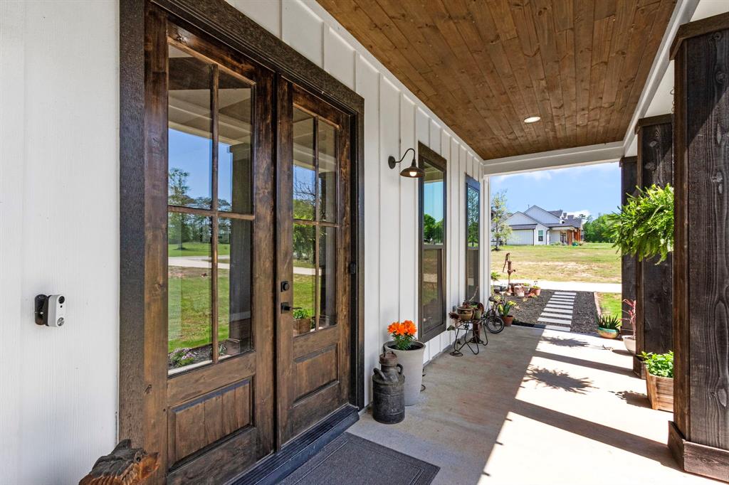 110 Quiet Springs Trail, Willis, Texas image 6