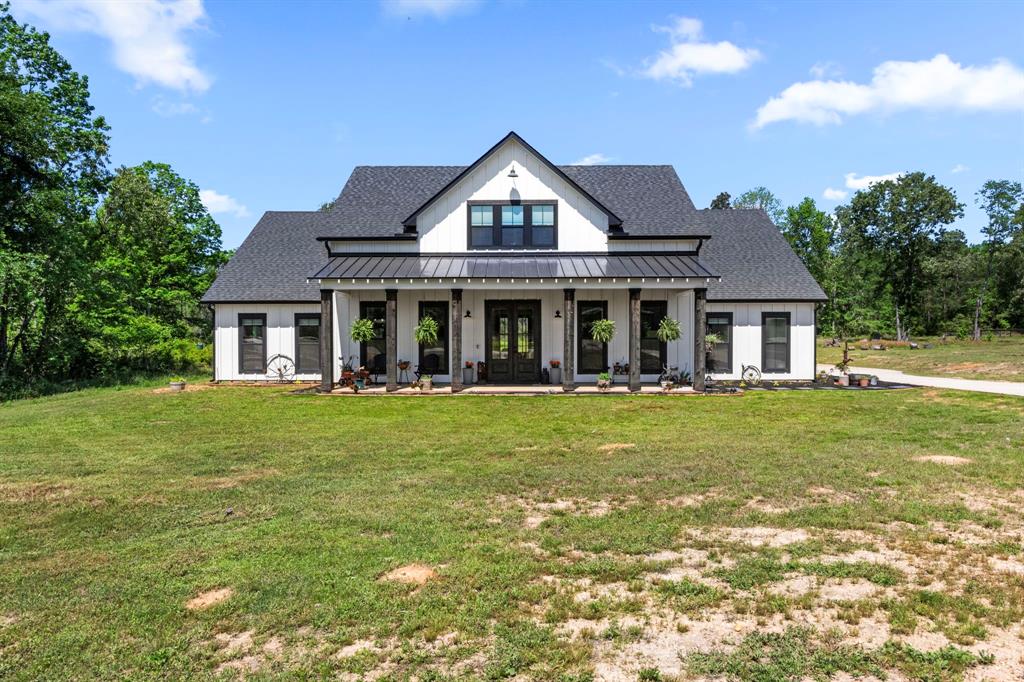 110 Quiet Springs Trail, Willis, Texas image 3