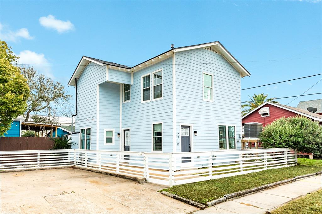 2310 42nd Street, Galveston, Texas image 1
