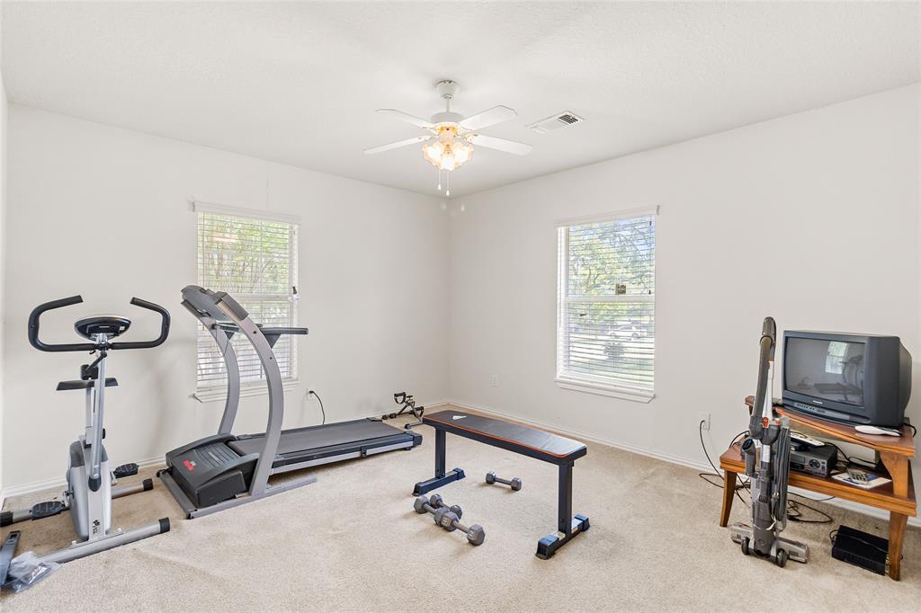 10318 Valley Drive, Willis, Texas image 19
