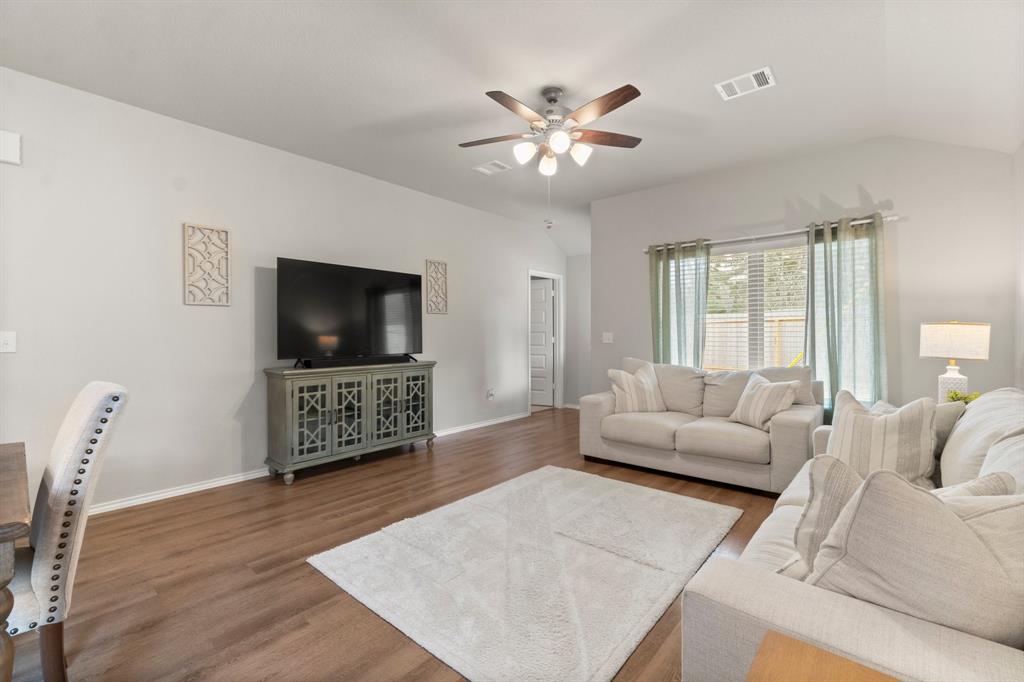 408 Cumberland Forest Drive, Magnolia, Texas image 12
