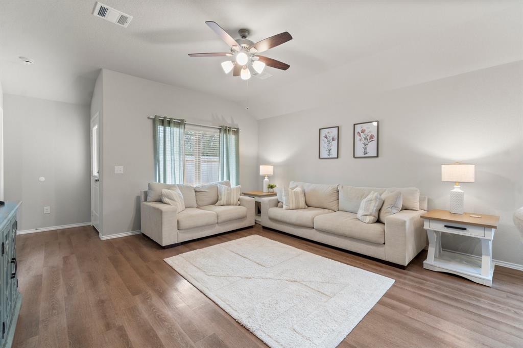 408 Cumberland Forest Drive, Magnolia, Texas image 11