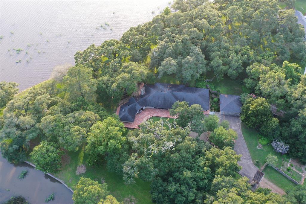 1196 Lakeside Drive, Eagle Lake, Texas image 32