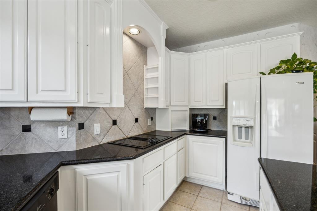 5539 Emerald Pointe Court, Sugar Land, Texas image 13