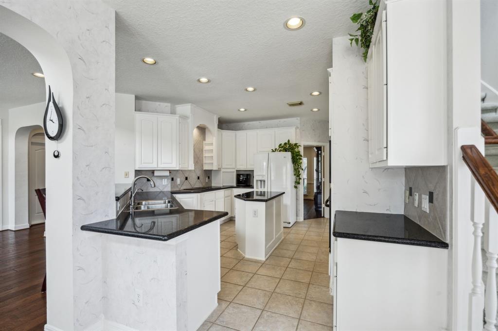 5539 Emerald Pointe Court, Sugar Land, Texas image 14