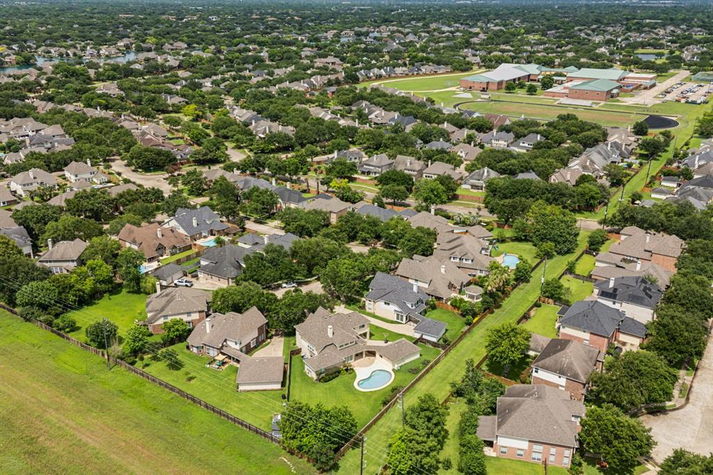 5539 Emerald Pointe Court, Sugar Land, Texas image 46