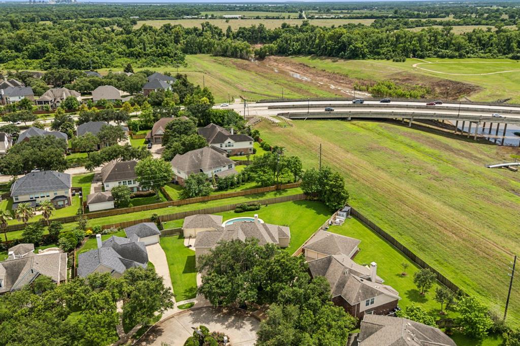 5539 Emerald Pointe Court, Sugar Land, Texas image 44