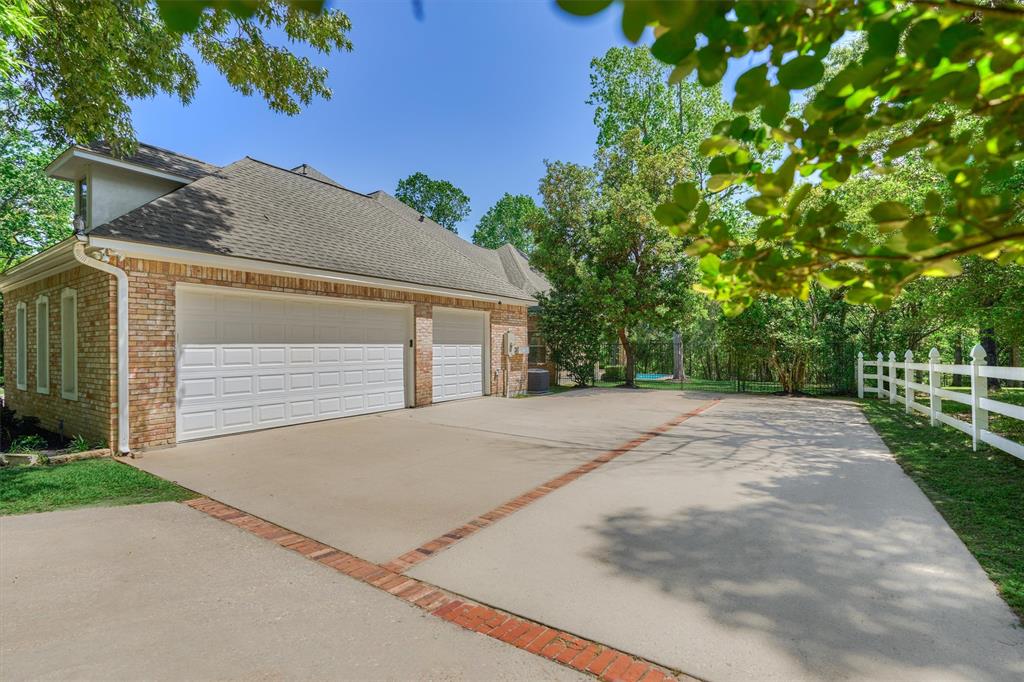 2318 Blue Lake Drive, Magnolia, Texas image 46