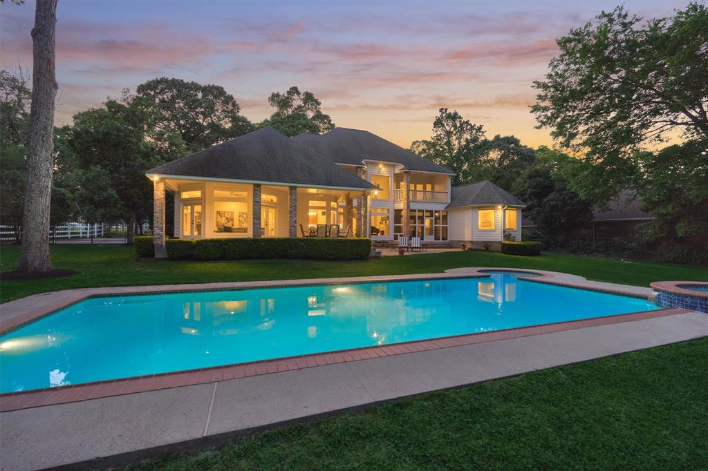2318 Blue Lake Drive