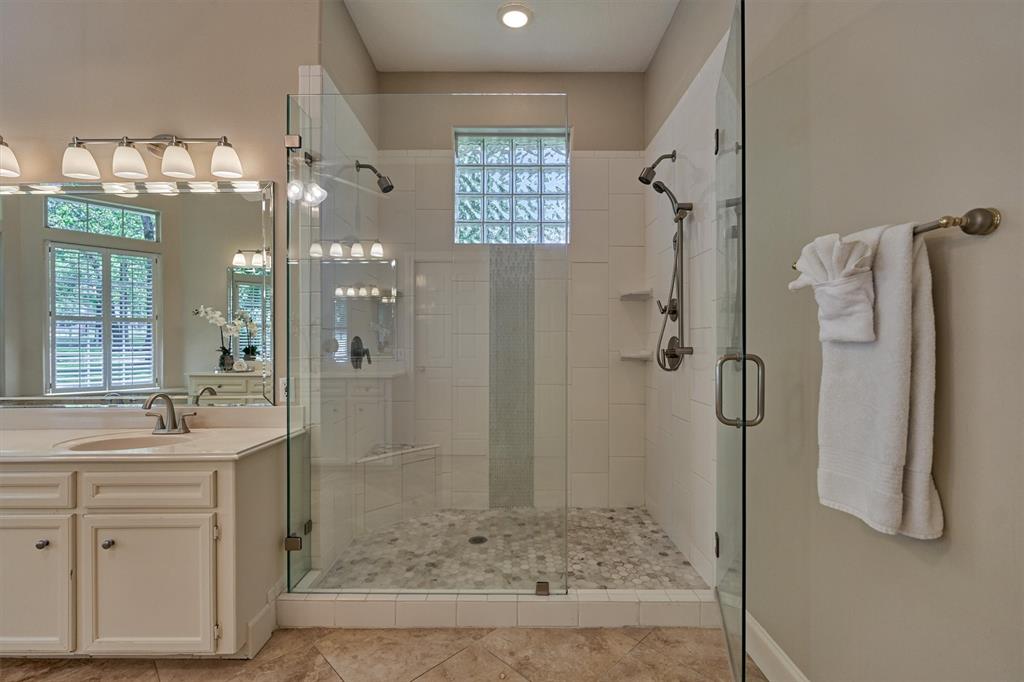 2318 Blue Lake Drive, Magnolia, Texas image 30