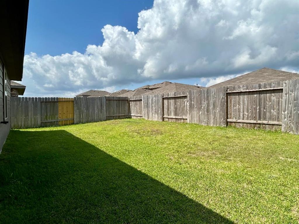 14670 Canyon Pines Lane, New Caney, Texas image 14