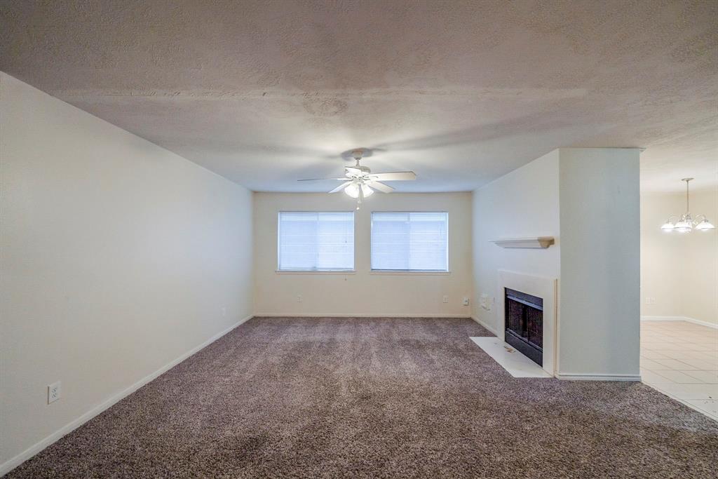 4558 Buckleridge Road, Houston, Texas image 2