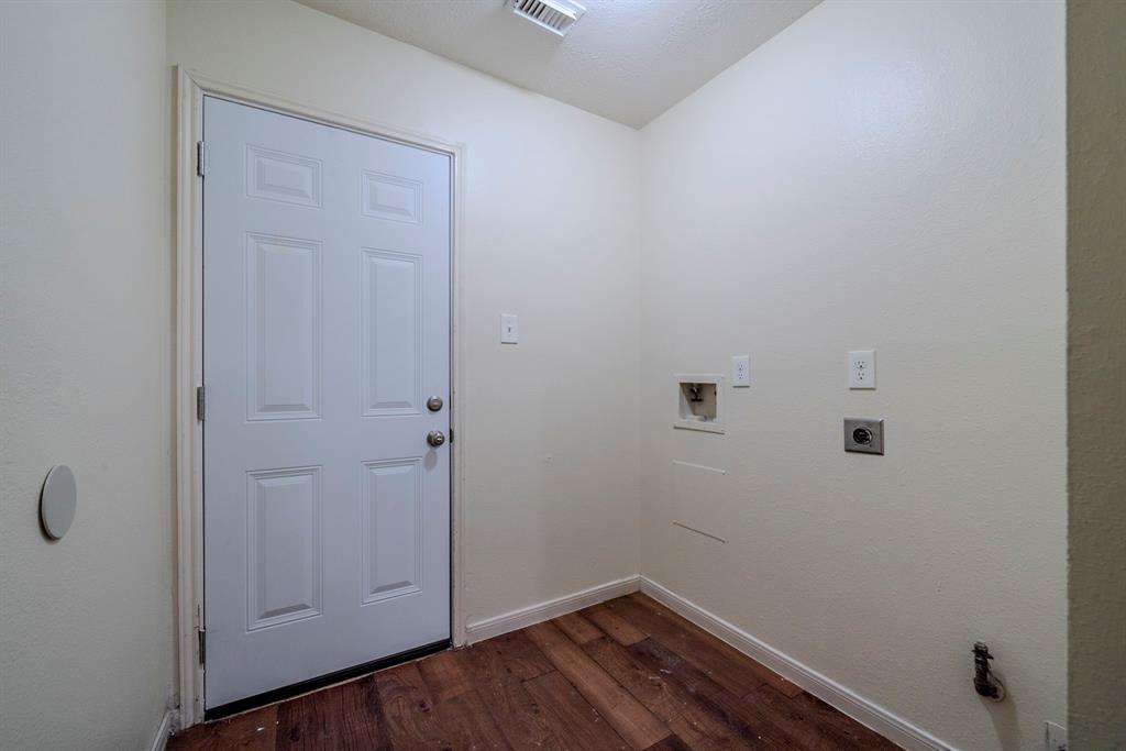 4558 Buckleridge Road, Houston, Texas image 16