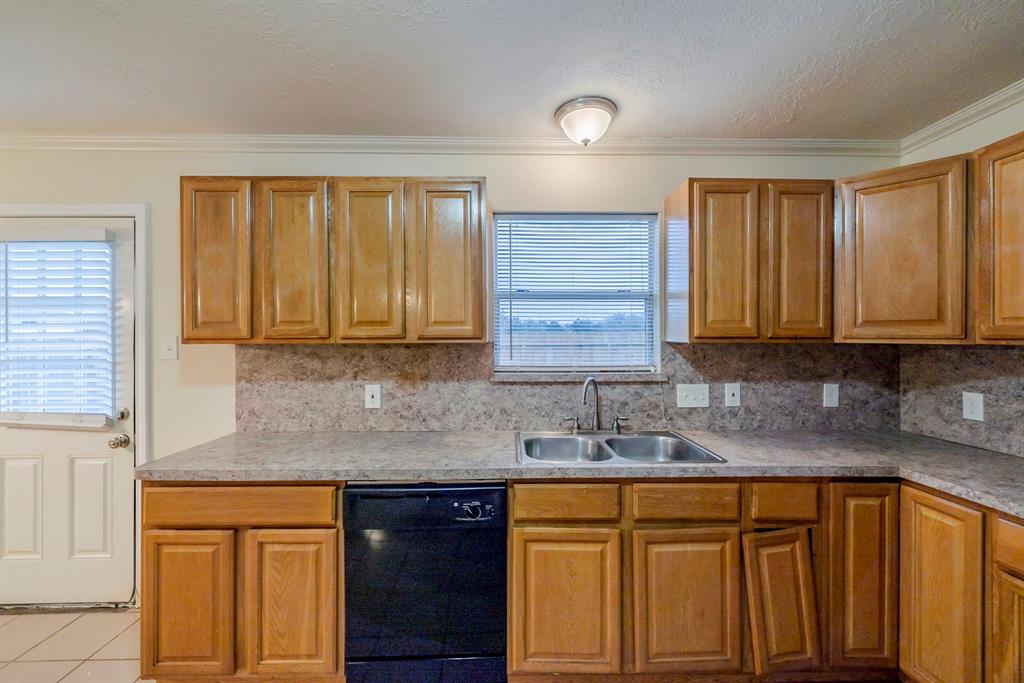 4558 Buckleridge Road, Houston, Texas image 8