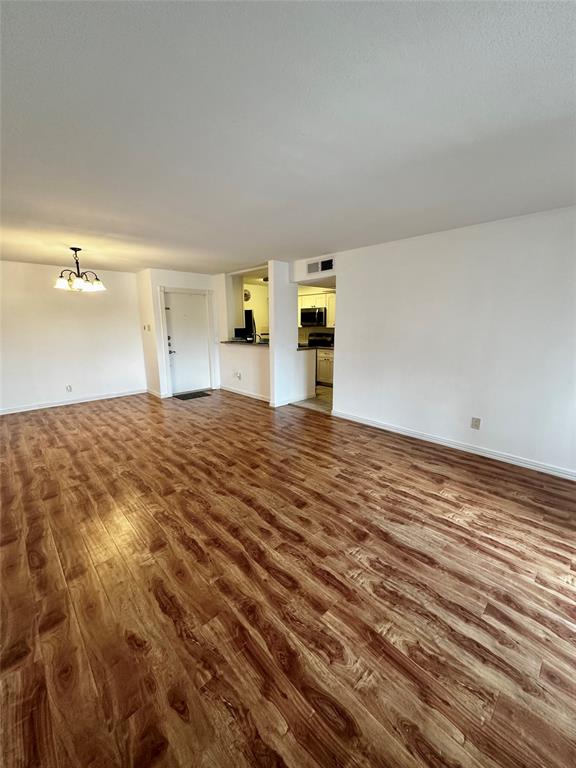 3025 Walnut Bend Lane #24, Houston, Texas image 5