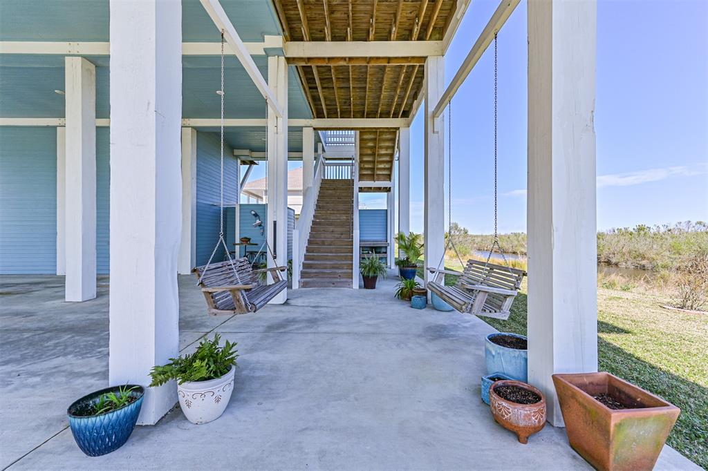 1100 Lagoon Drive, Crystal Beach, Texas image 38