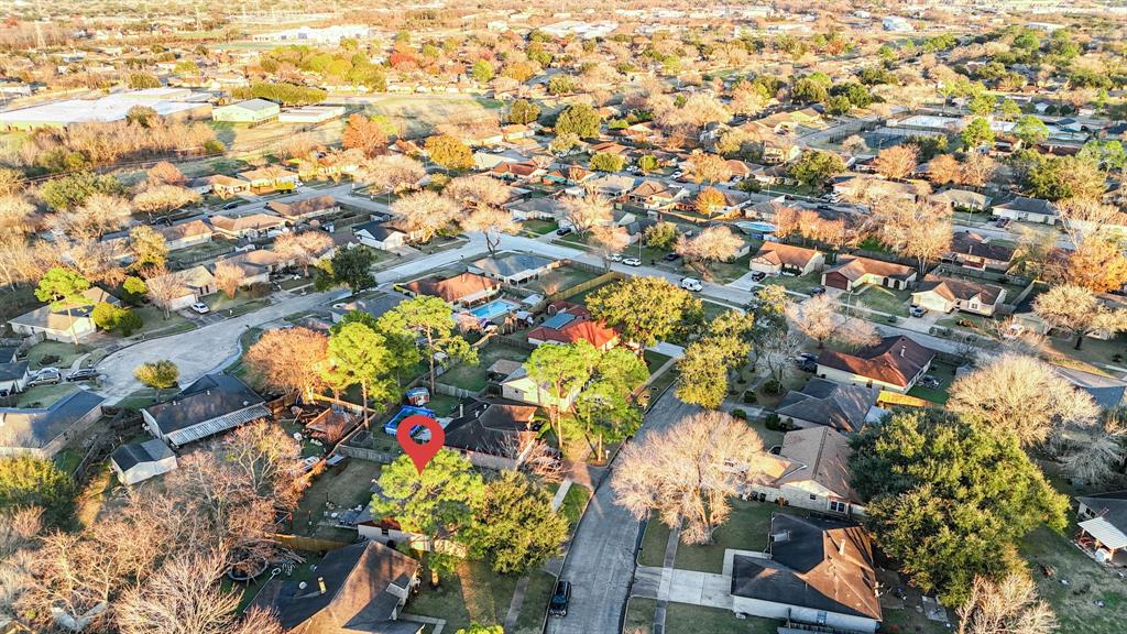 13918 Panhandle Drive, Sugar Land, Texas image 36