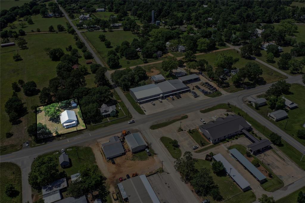 1111 Fm 109, New Ulm, Texas image 27