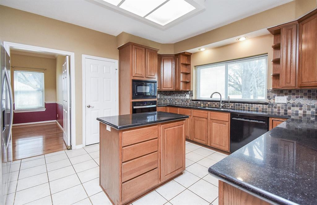 3714 Blackberry Circle, Missouri City, Texas image 16