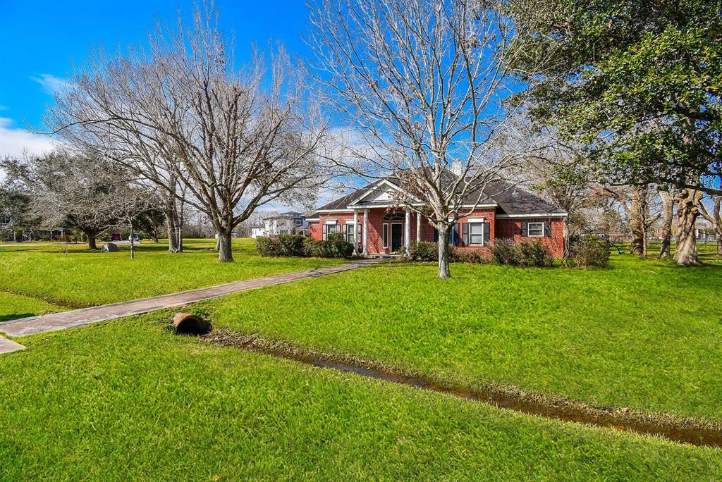 3714 Blackberry Circle, Missouri City, Texas image 3