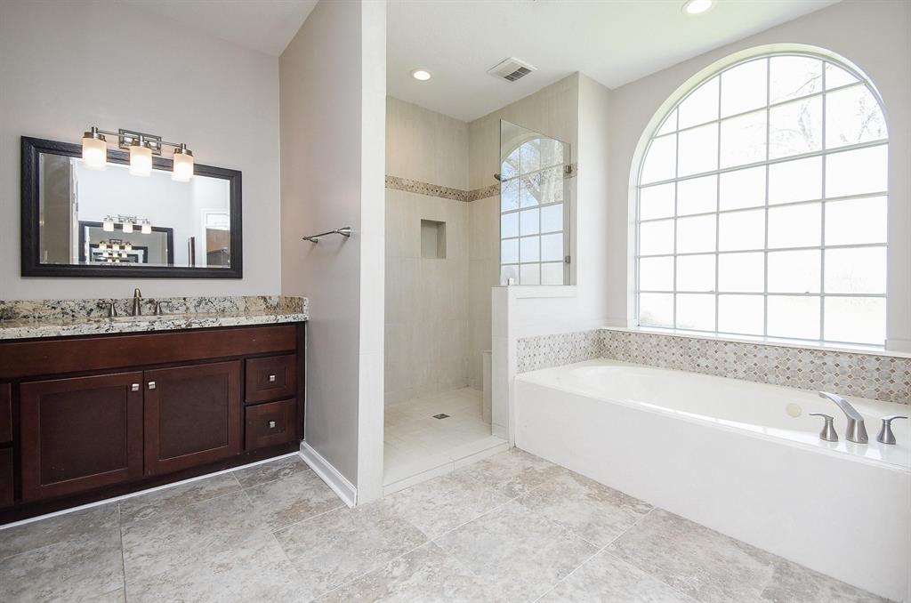 3714 Blackberry Circle, Missouri City, Texas image 6