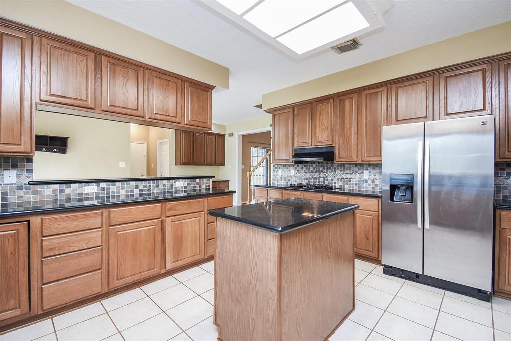 3714 Blackberry Circle, Missouri City, Texas image 5