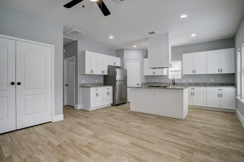 5754 Reed Road For Rent, Houston, TX 77033 | ByOwner