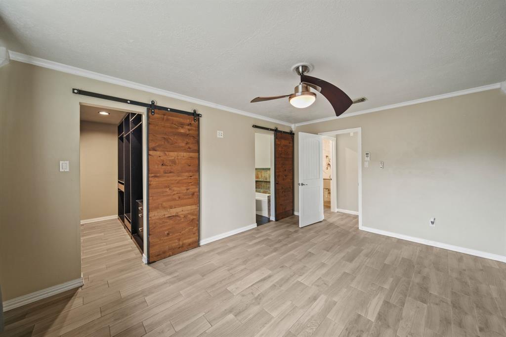2850 Pilgrims Point Drive, Webster, Texas image 26