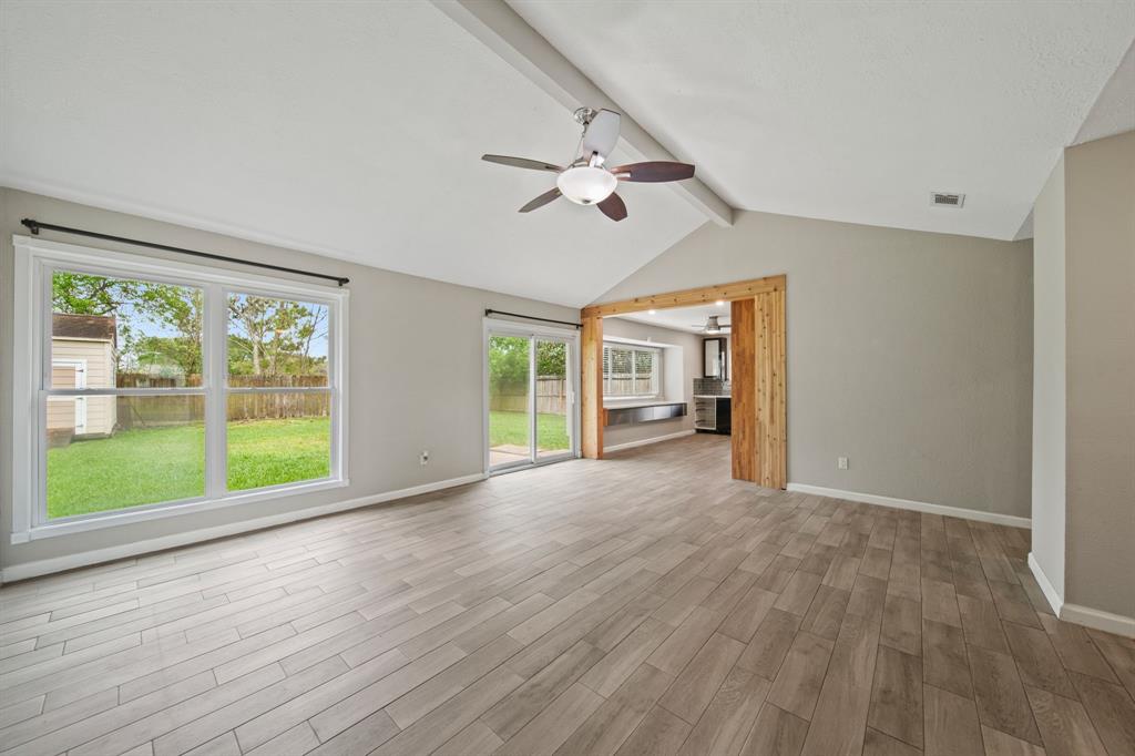 2850 Pilgrims Point Drive, Webster, Texas image 14