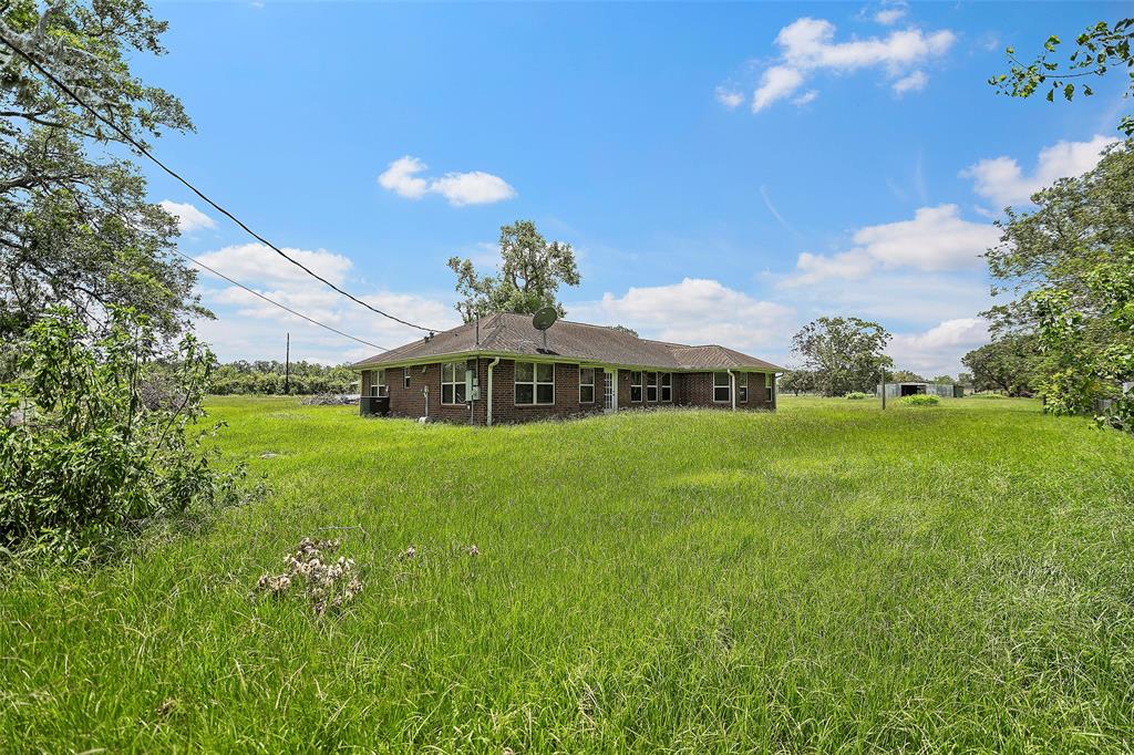 7442 County Road 42, Rosharon, Texas image 39