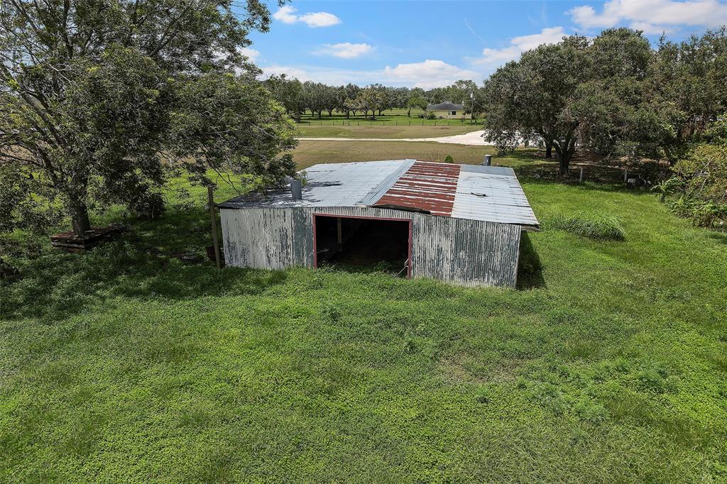 7442 County Road 42, Rosharon, Texas image 9