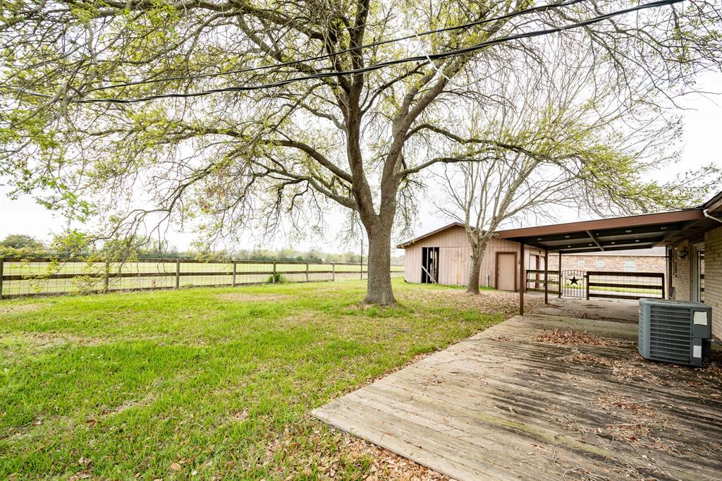 11026 Bois D Arc Street, La Porte, Texas image 40