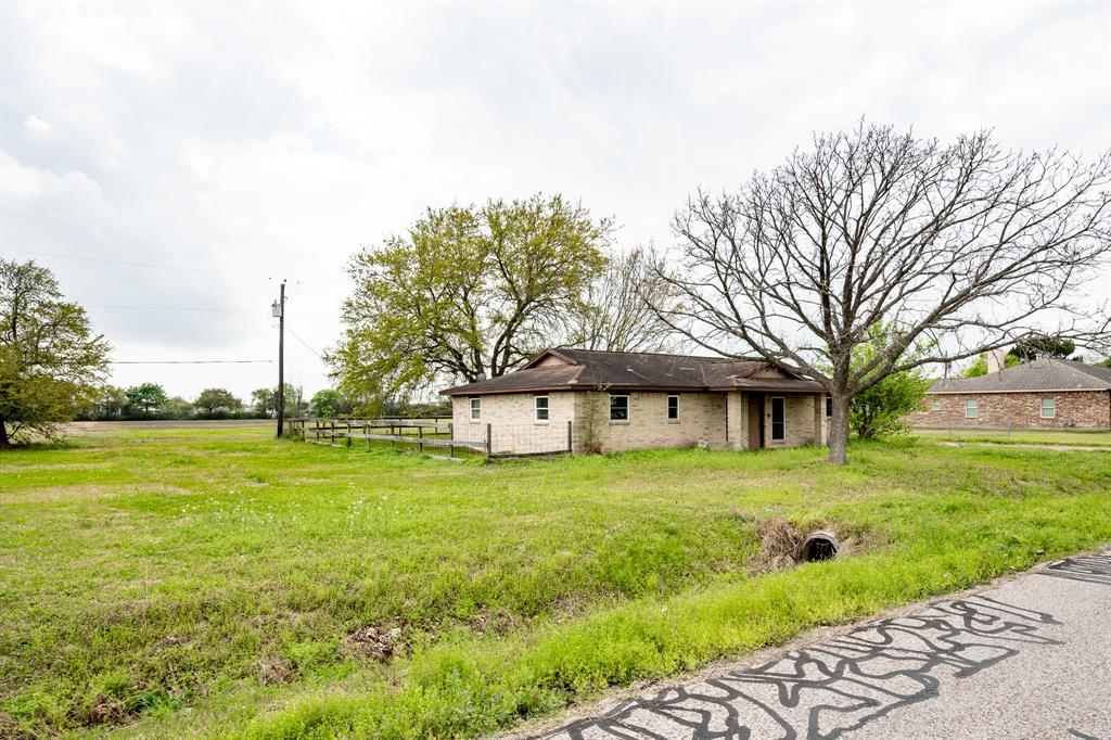 11026 Bois D Arc Street, La Porte, Texas image 16