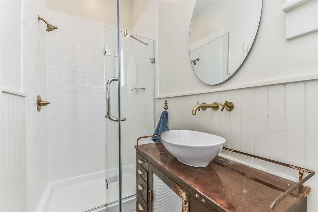 2107 Avenue M 1/2, Galveston, Texas image 24
