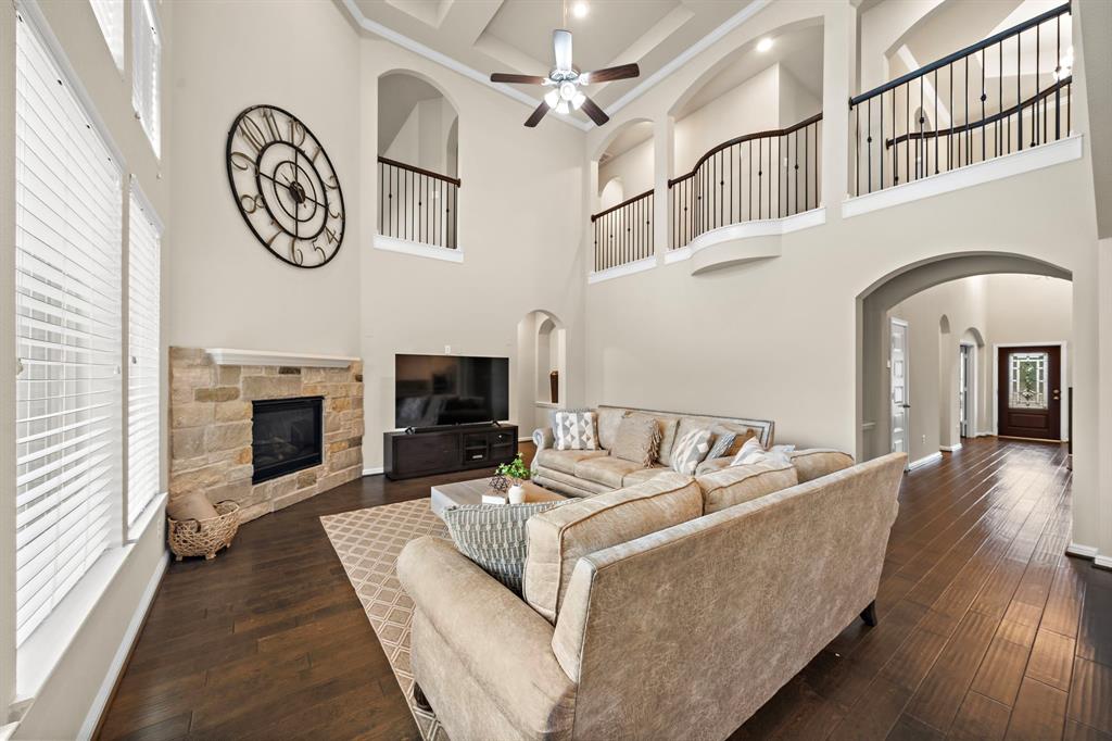 27916 Seger Bend Trail, Spring, Texas image 6