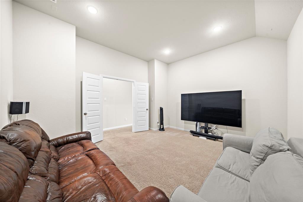 27916 Seger Bend Trail, Spring, Texas image 30