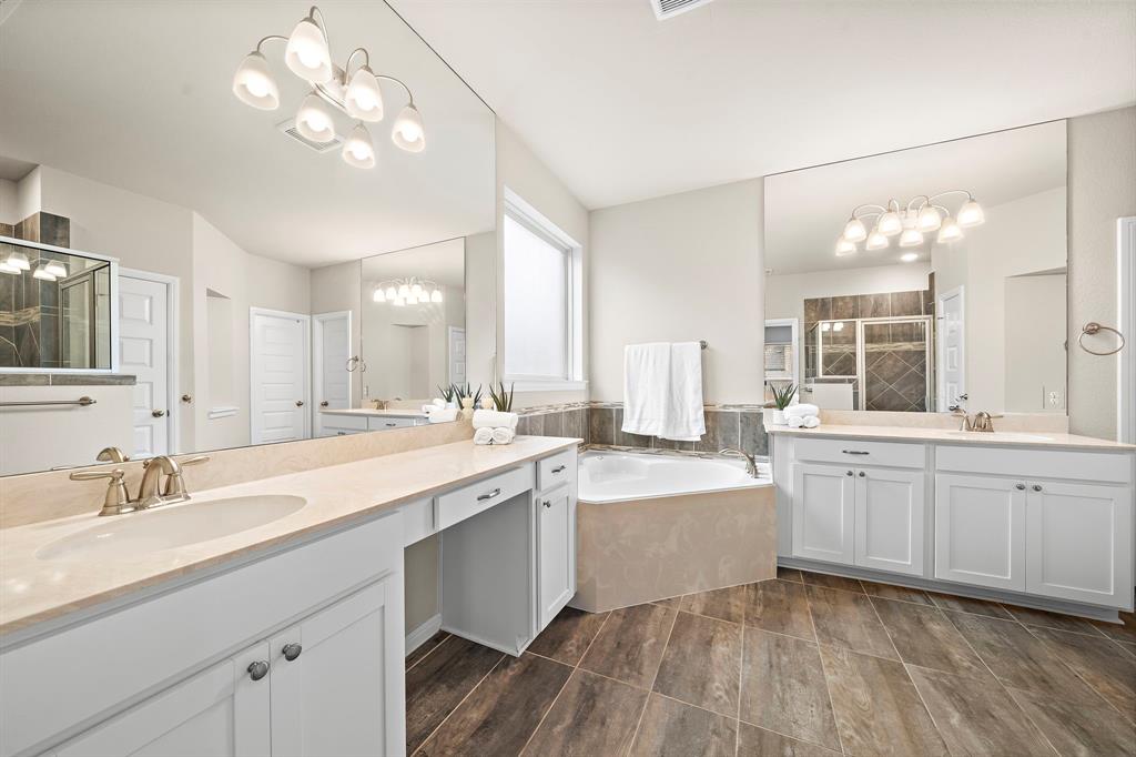 27916 Seger Bend Trail, Spring, Texas image 19