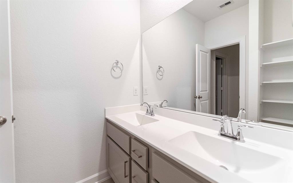 8514 Trident Point Drive, Cypress, Texas image 24