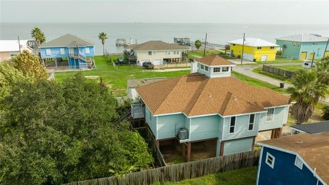 Single Family Residence in San Leon TX 116 1/2 14th Street 23.jpg